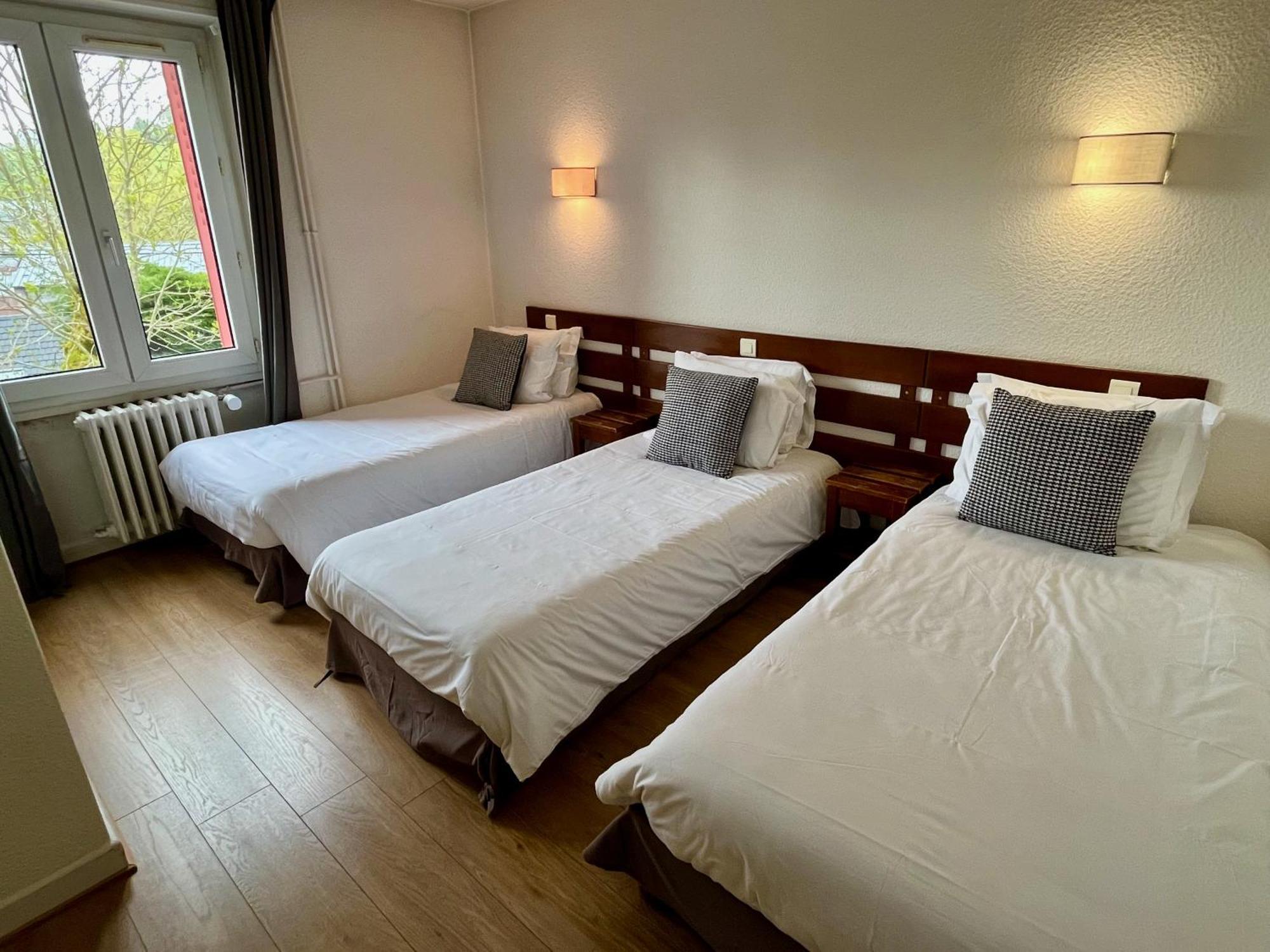 Hotel Restaurant Le Clos Besse-et-Saint-Anastaise Rom bilde